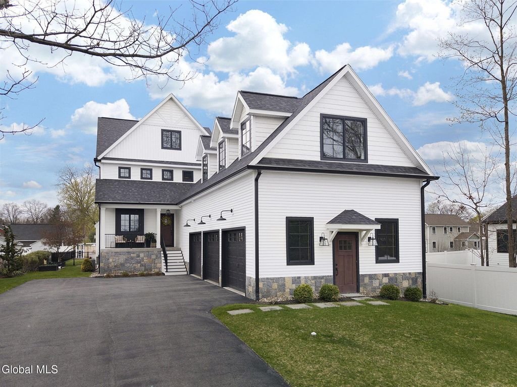 House in Saratoga Springs, New York, United States 1 - 18544695