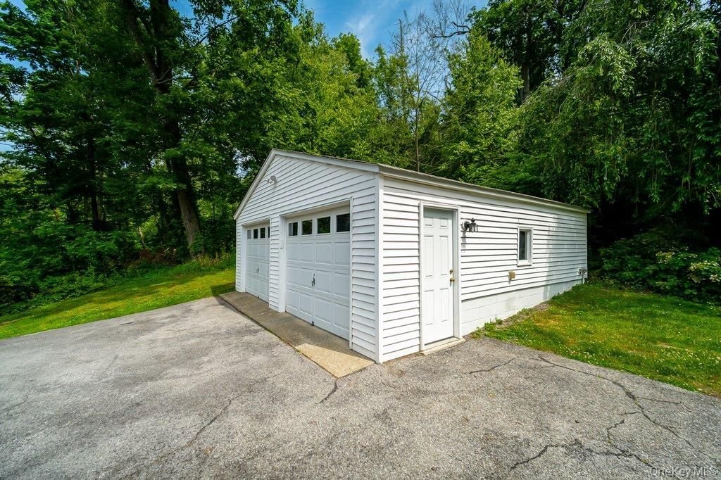 House in Fishkill, New York, United States 5 - 18217359
