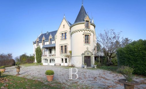 Castello a Allinges, Auvergne-Rodano-Alpi, Francia 1