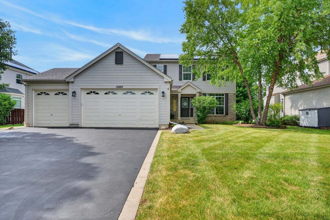 House in Huntley, Illinois, United States 3 - 18543065