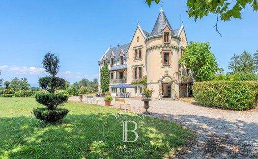 Castillo en Allinges, Auvernia-Ródano-Alpes, Francia 1