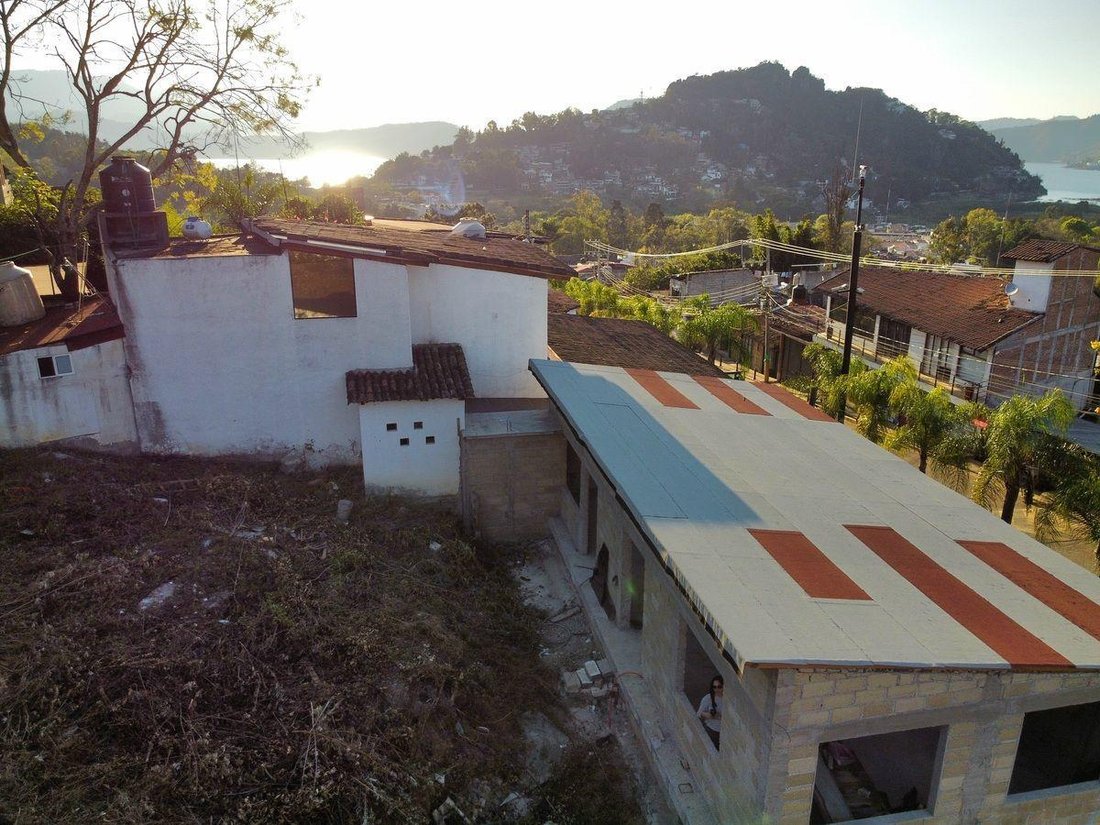 Land in Valle de Bravo, State of Mexico, Mexico 2 - 18541606