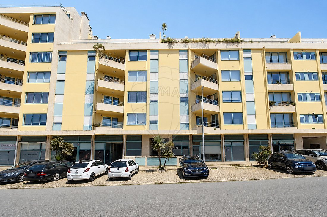 Apartment in Matosinhos e Leca da Palmeira, Porto District, Portugal 2 - 18540748