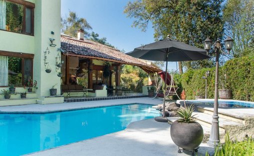 Maison à Valle de Bravo, État de Mexico, Mexique 1