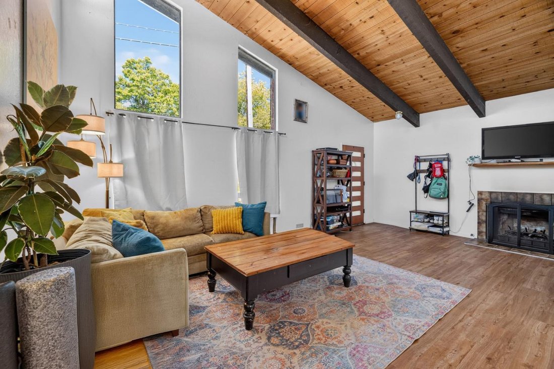 Apartment in Scotts Valley, California, United States 4 - 18542786