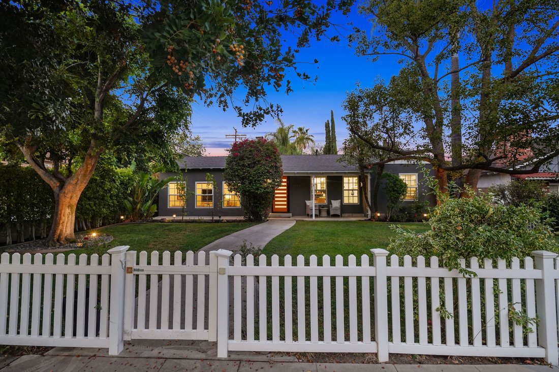 House in Los Angeles, California, United States 1 - 18540950