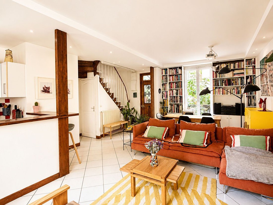 House in Bois-Colombes, Ile-de-France, France 3 - 18540004