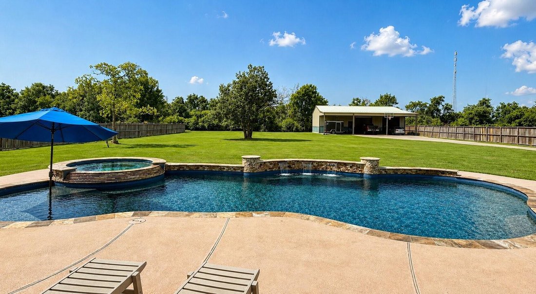 House in Baytown, Texas, United States 2 - 18543400