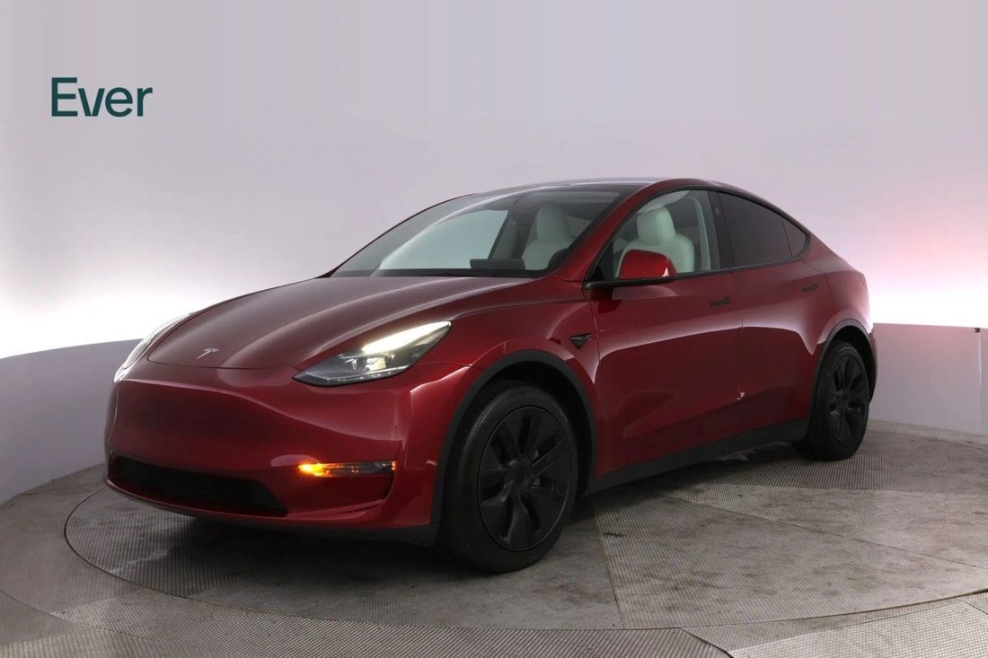 Suv in San Francisco, CA, United States 2 - 18533530