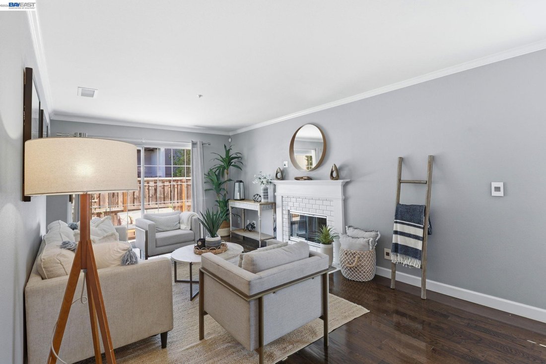 Townhouse in Redwood City, California, United States 5 - 18542788