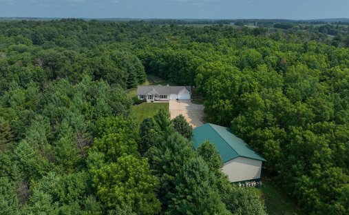 House in Cazenovia, Wisconsin, United States 1