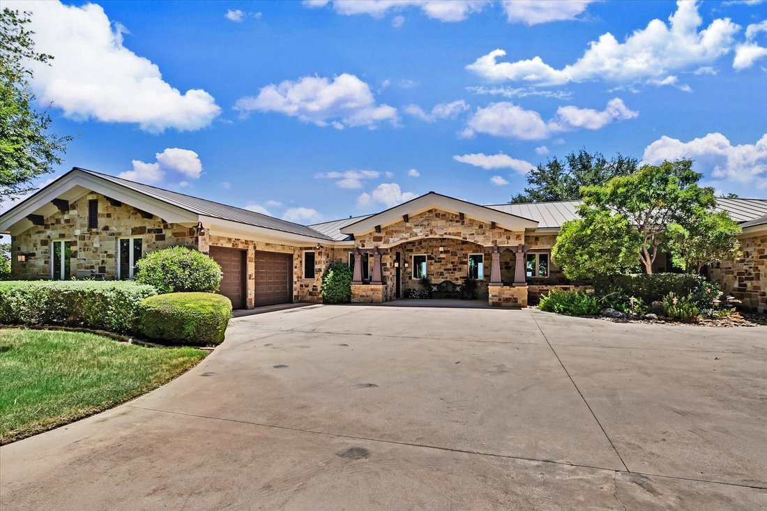 House in Horseshoe Bay, Texas, United States 4 - 18543149