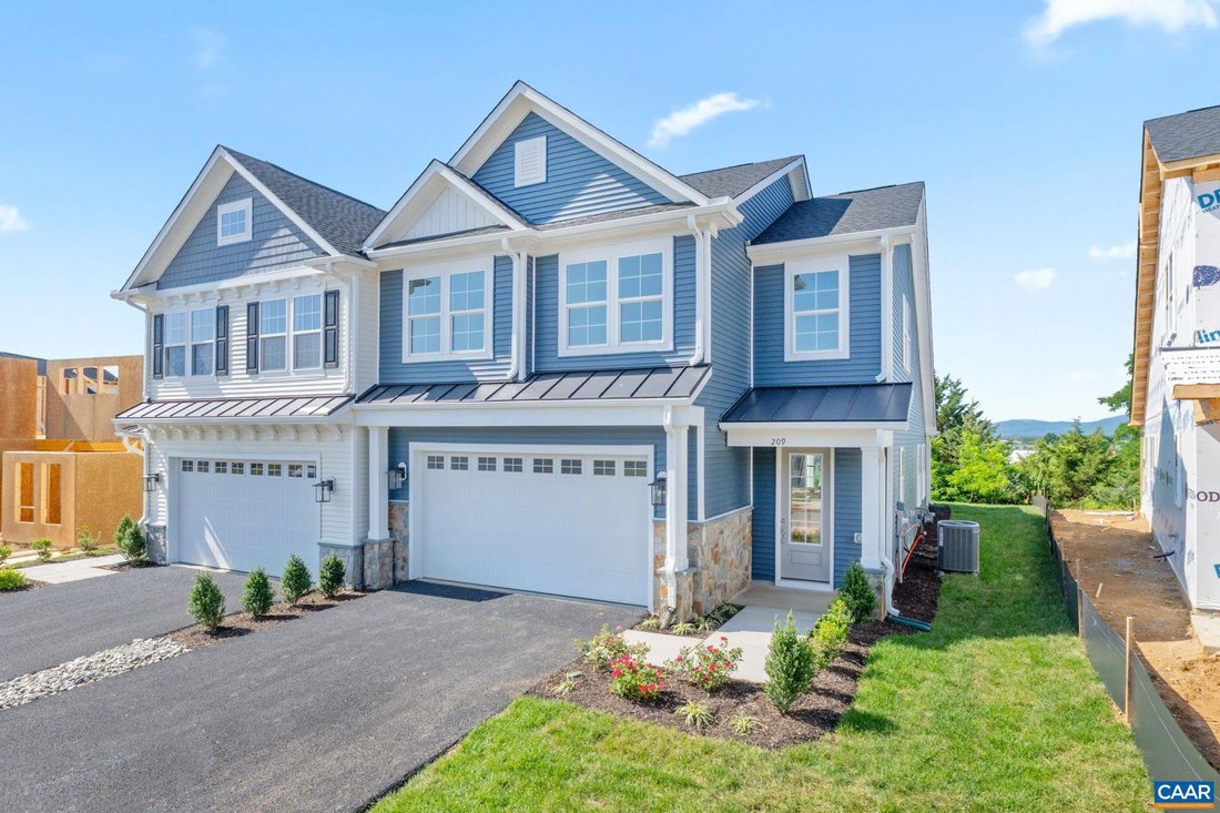 House in Fishersville, Virginia, United States 1 - 18542870