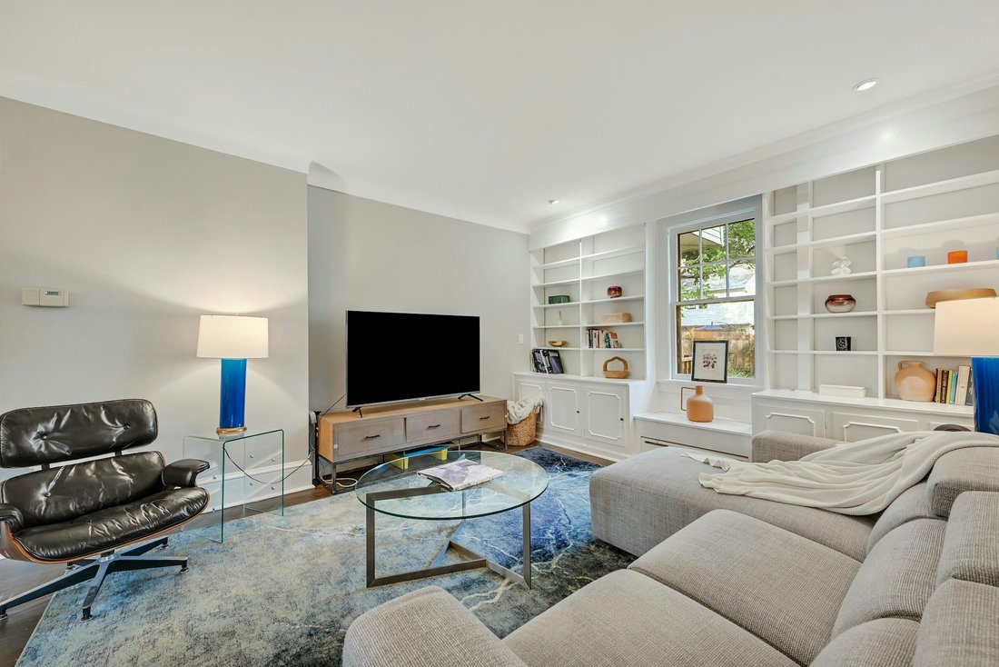 House in Park Ridge, New Jersey, United States 5 - 18540908