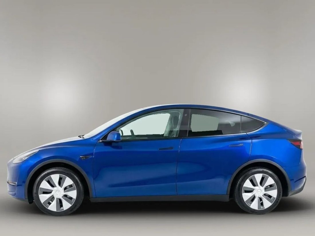 Suv in Ontario, CA, United States 3 - 18544232