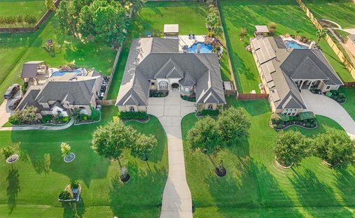 House in Montgomery, Texas, United States 1