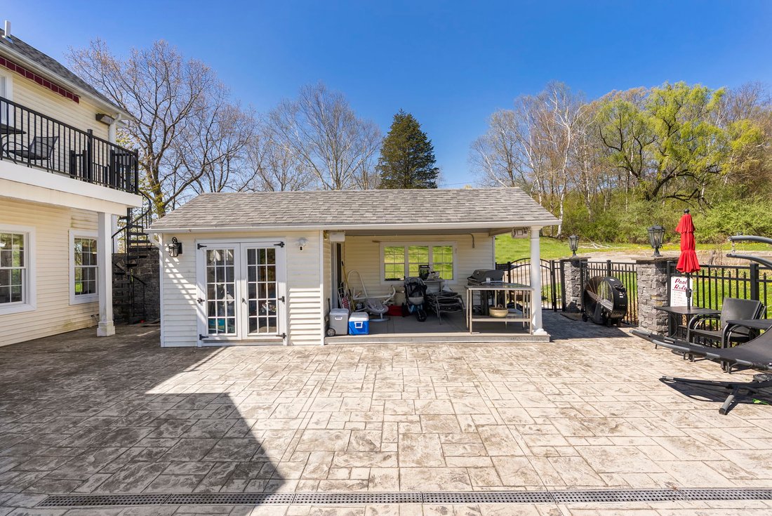 House in Thomaston, Connecticut, United States 5 - 17821387