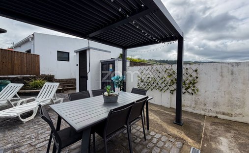 House in Capelas, Azores, Portugal 1