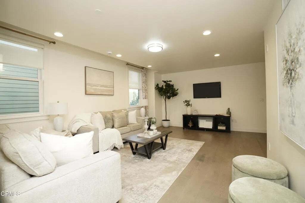 Condo in Altadena, California, United States 4 - 18543219