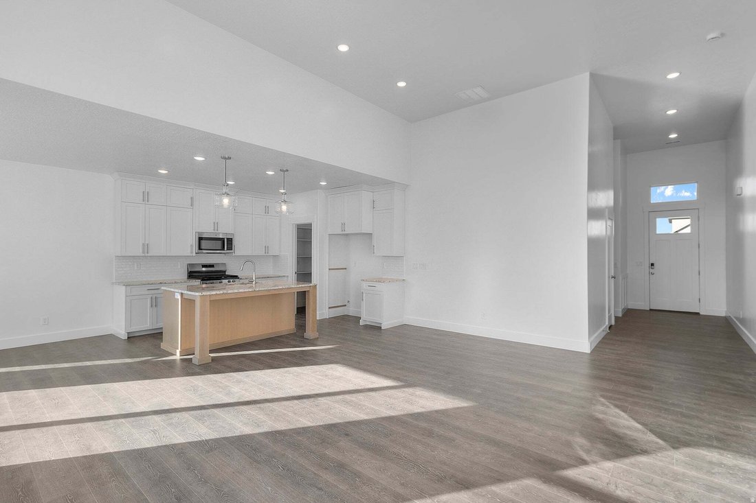 House in Hyde Park, Utah, United States 4 - 18542440