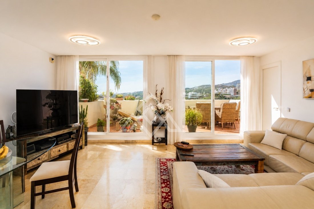 Apartment in Benahavis, Andalusia, Spain 2 - 18495186