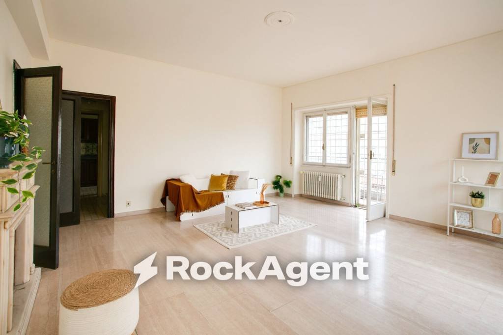 Penthouse in Bologna, Rome, Italy 5 - 18544125