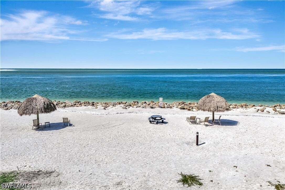 Eigentumswohnung in Marco Island, Florida, Vereinigte Staaten 1 - 18539700