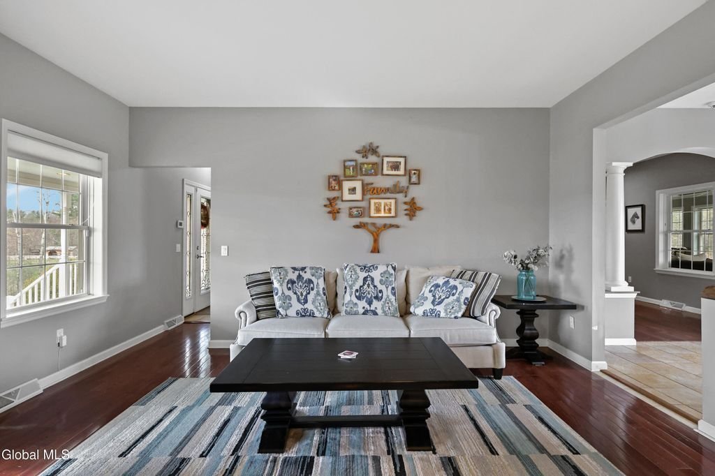 House in Gansevoort, New York, United States 5 - 18544709