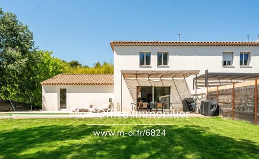 House in Ventabren, Provence-Alpes-Côte d'Azur, France 1