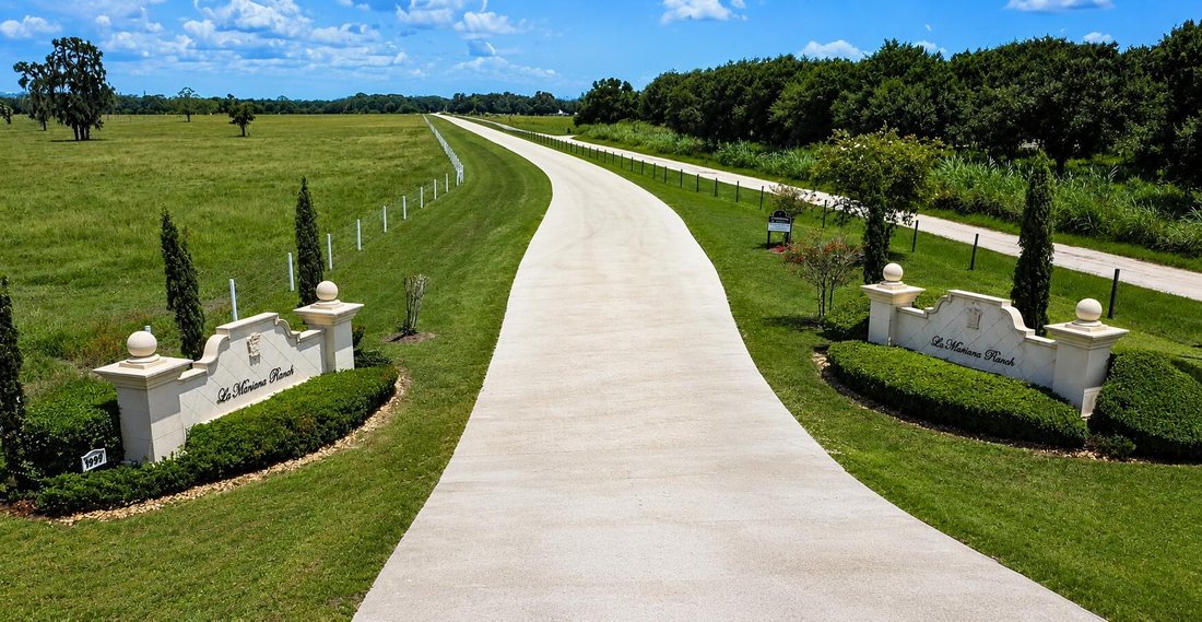 House in Okeechobee, Florida, United States 3 - 18542721