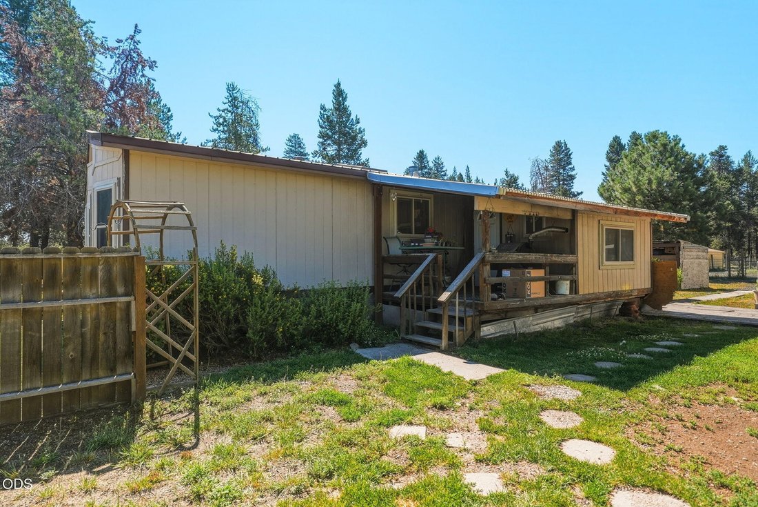 Land in La Pine, Oregon, United States 2 - 18543108