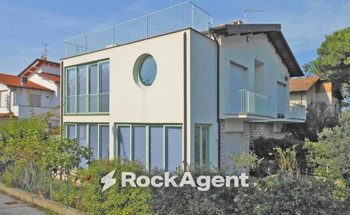 Villa in Lido di Camaiore, Camaiore, Tuscany 1