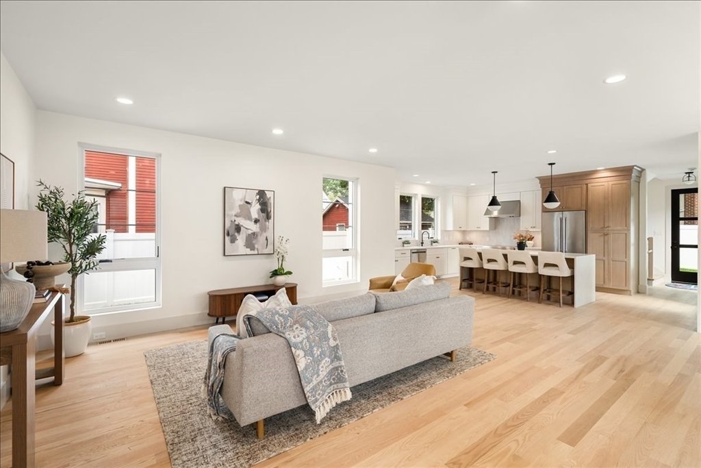 Condo in Needham, Massachusetts, United States 3 - 18512989