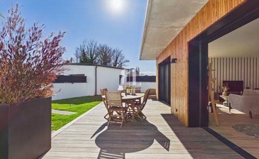 House in Centre Ville Sud Ouest, Plœmeur, France 1