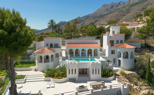 Villa in Altea, Valencian Community, Spain 1