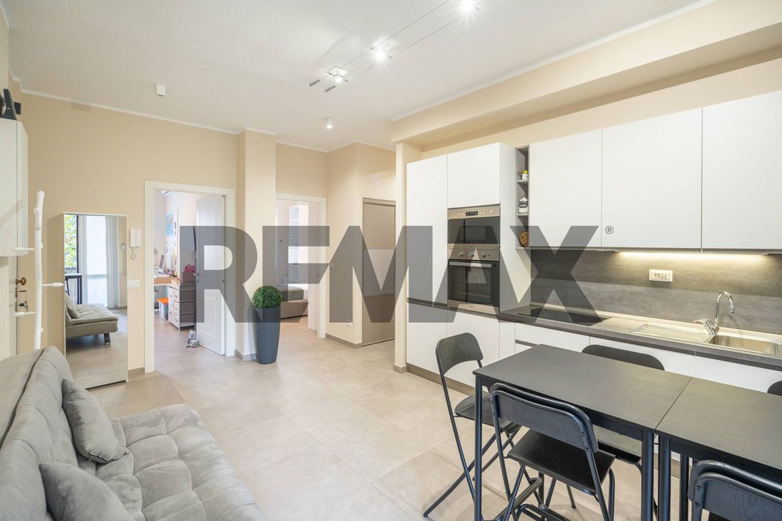 Apartment in Argonne - Corsica Area, Milan, Italy 3 - 18544610