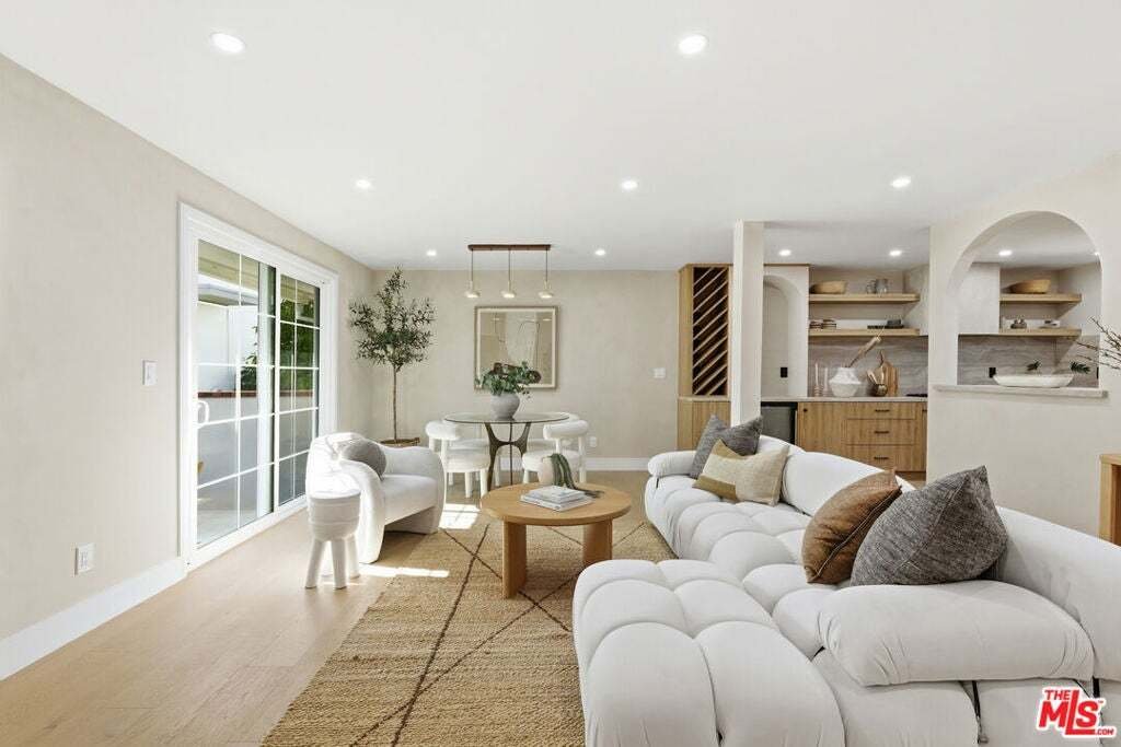 Townhouse in Marina del Rey, California, United States 2 - 18542172