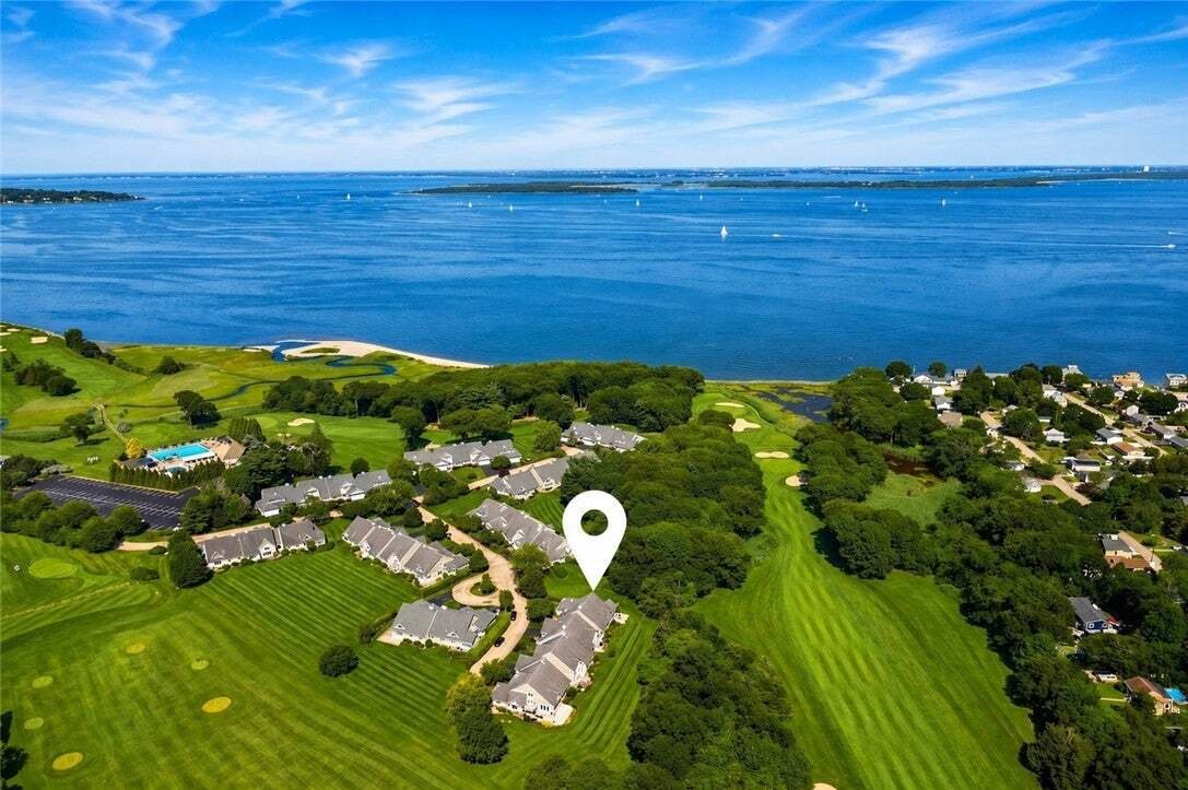Condo in North Kingstown, Rhode Island, United States 1 - 18542091