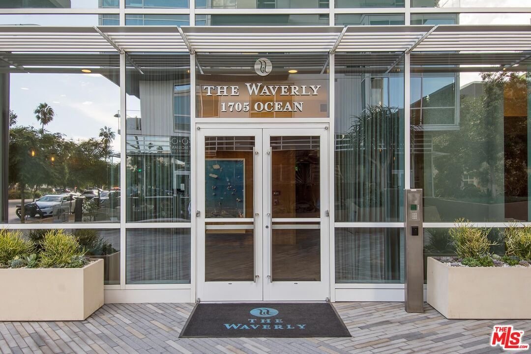 Condo in Santa Monica, California, United States 3 - 17266304