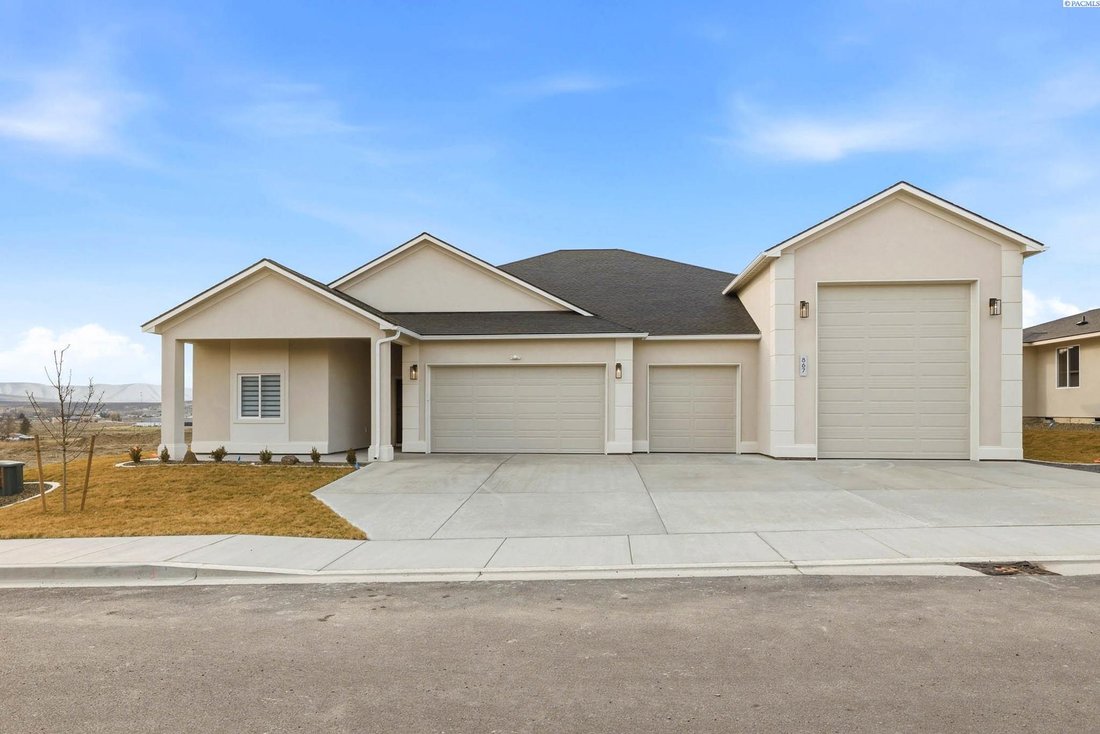 House in West Richland, Washington, United States 1 - 18539746