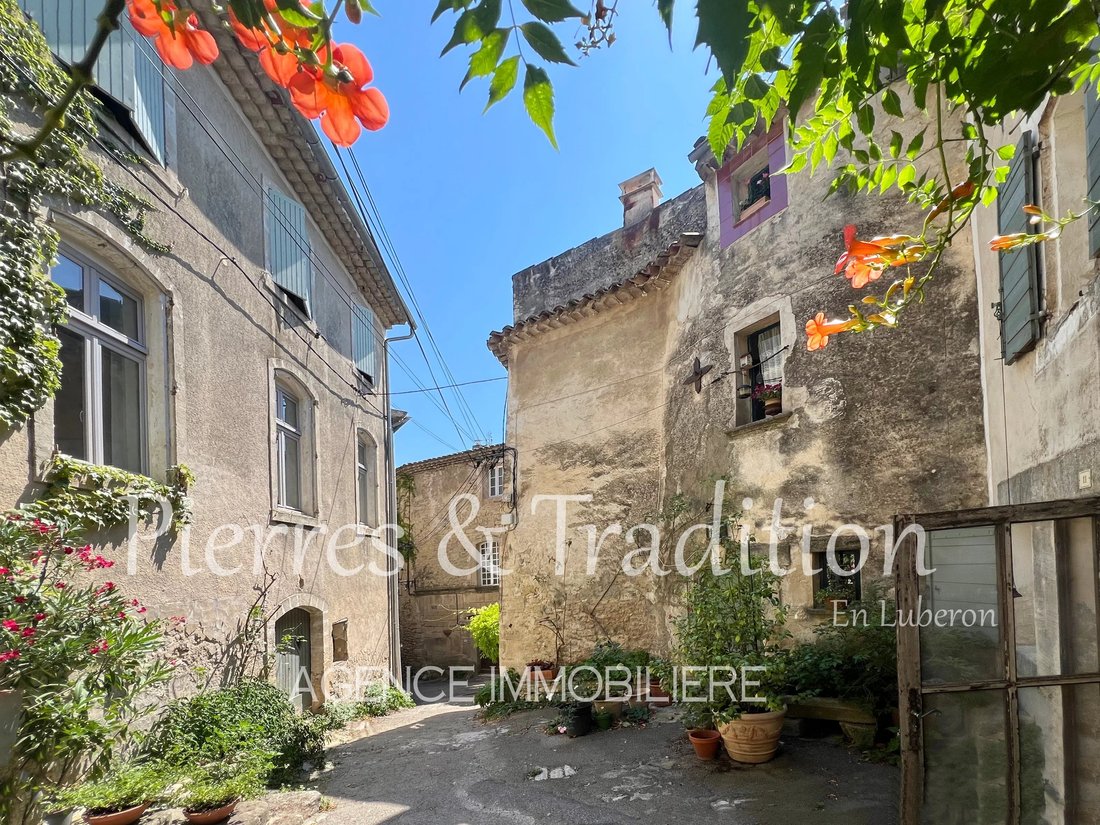 House in Saignon, Provence-Alpes-Côte d'Azur, France 1 - 18541115
