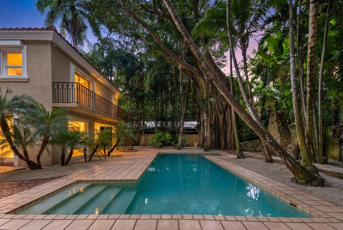 House in Miami, Florida, United States 2 - 18541014