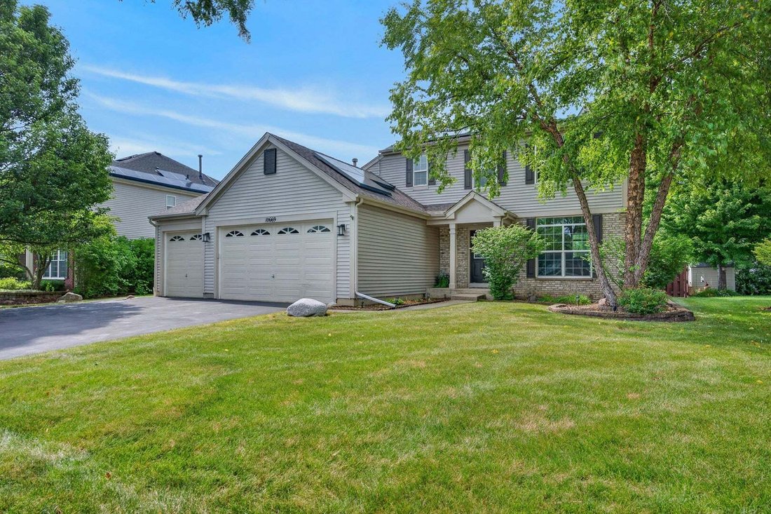 House in Huntley, Illinois, United States 2 - 18543065