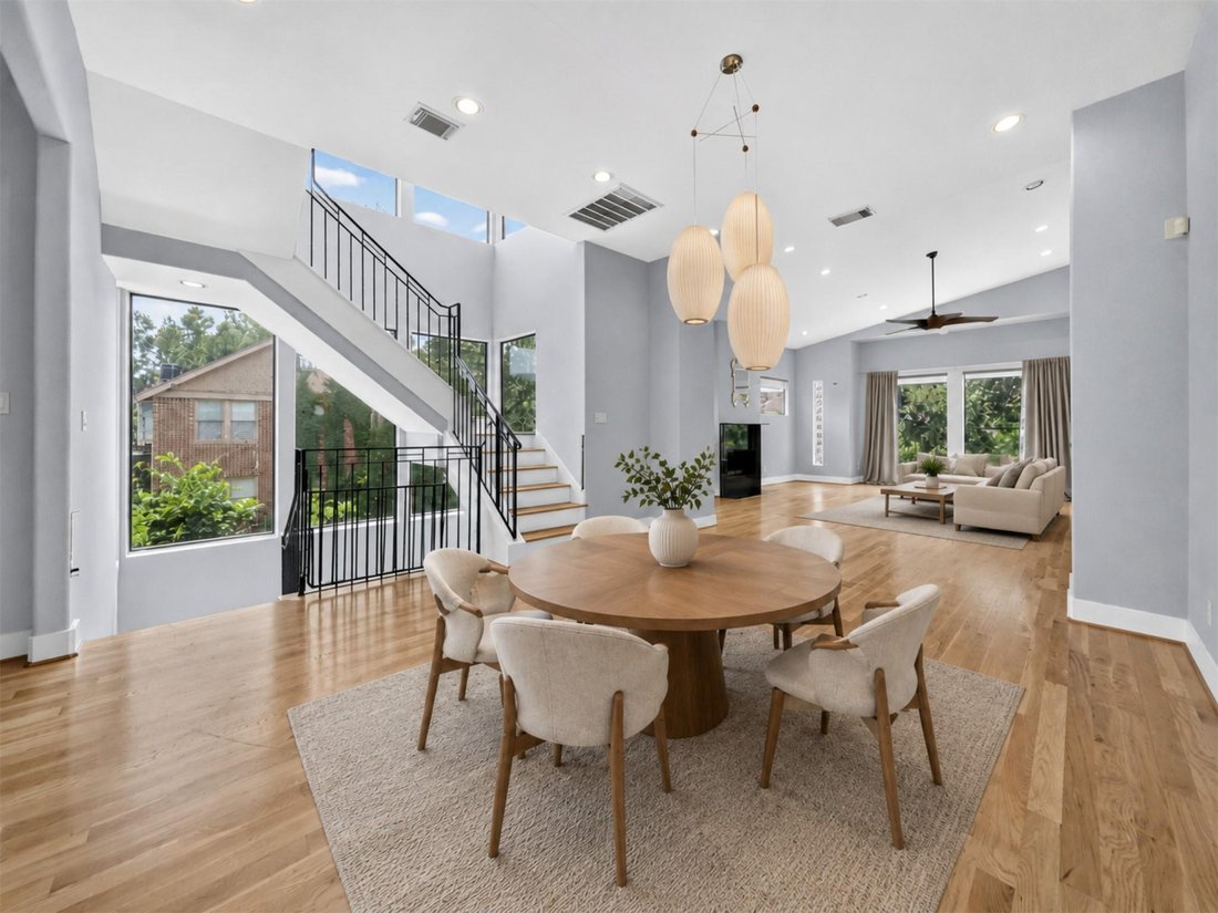 Townhouse in Houston, Texas, United States 3 - 18543436