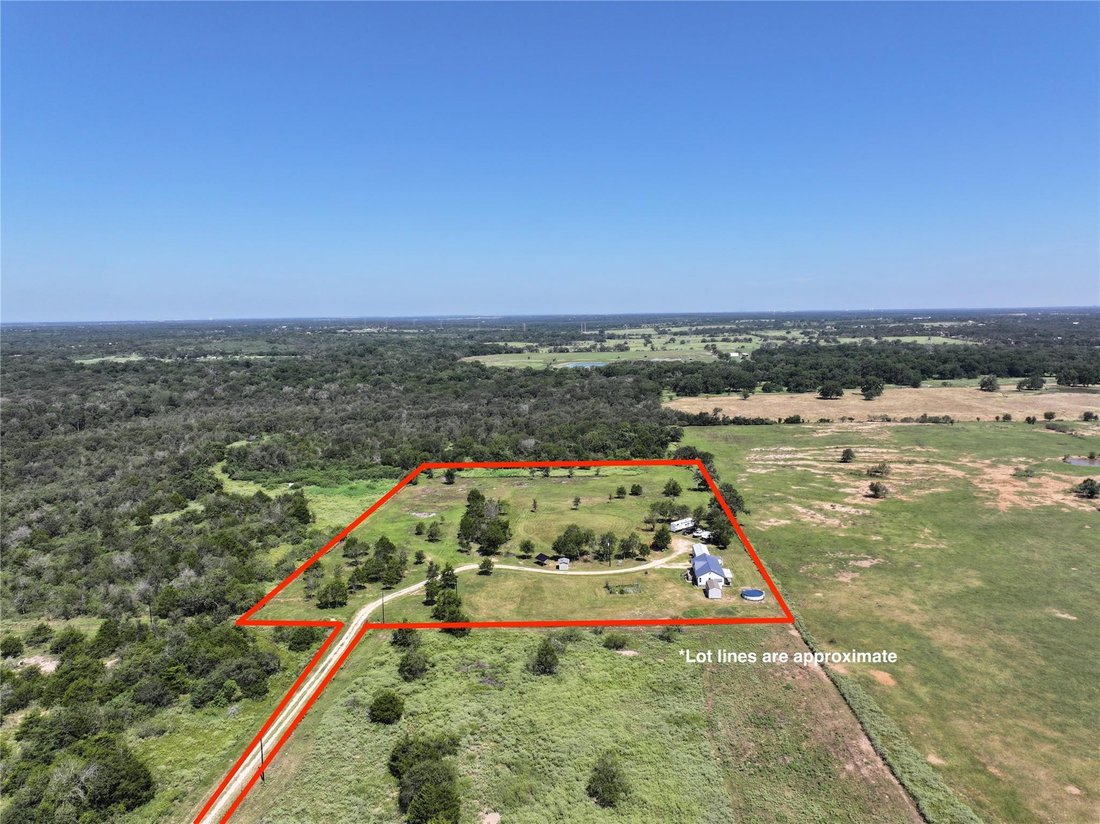 House in Red Rock, Texas, United States 4 - 18539664