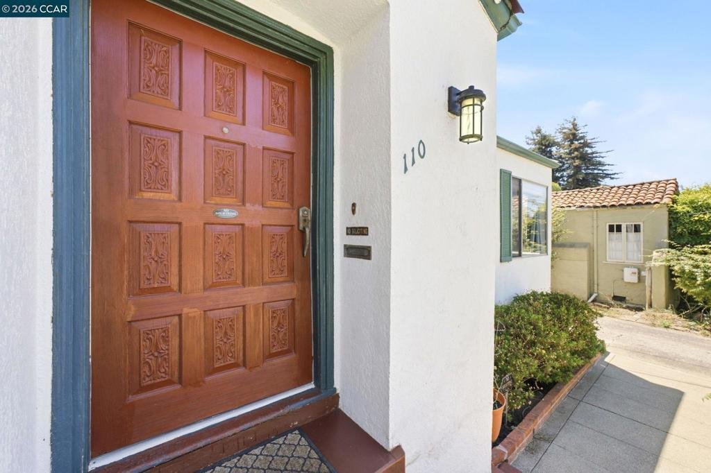 House in Vallejo, California, United States 4 - 18541813