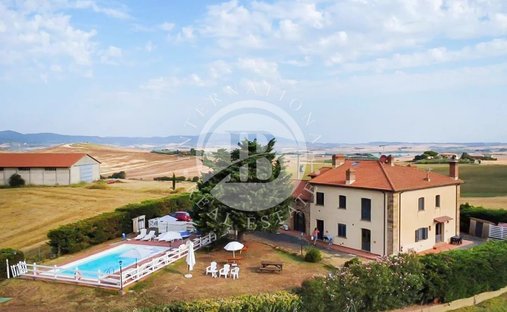 Villa a Santa Luce, Toscana, Italia 1