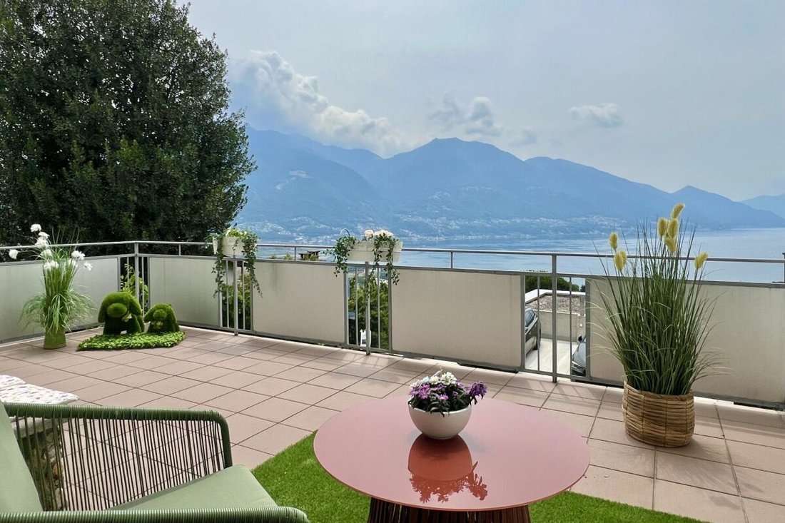 Apartment in Gordola, Ticino, Switzerland 1 - 18541157