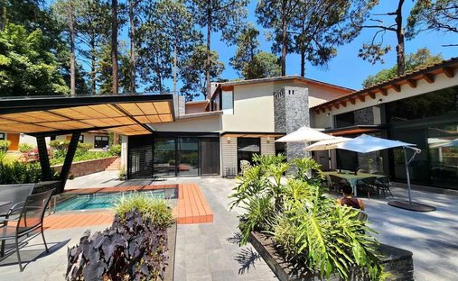 Casa a Valle de Bravo, Stato del Messico, Messico 1