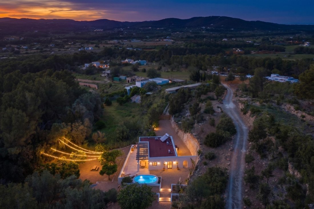 House in Santa Eularia des Riu, Balearic Islands, Spain 1 - 18543009
